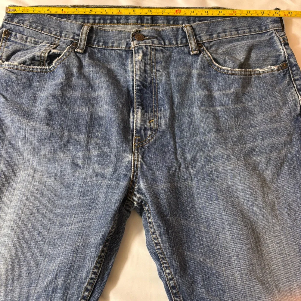 Levis levi 559